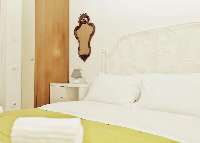 Гостевой дом Rosa Garden Местре