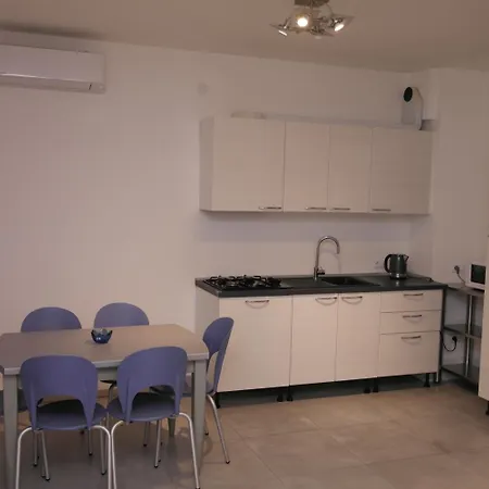 Πανσιόν Rosa Garden