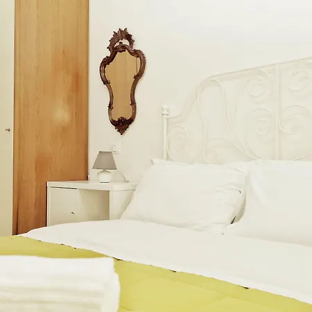 Πανσιόν Rosa Garden Μέστρε